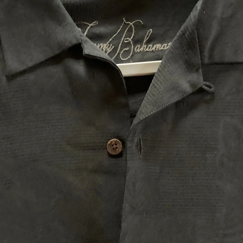 Tommy Bahama Silk Camp Shirt in Black - Picture 12 of 13
